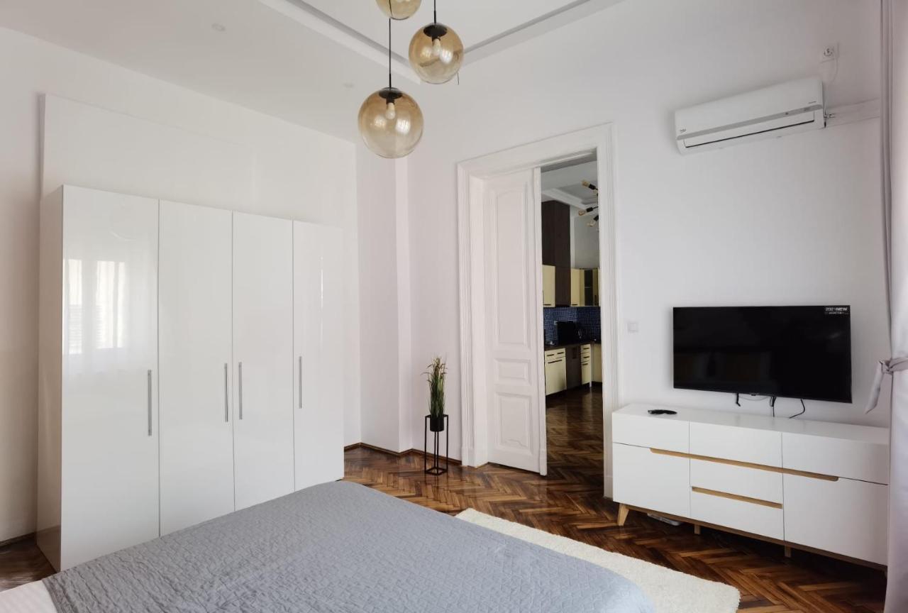 Zen Apartments Oradea Ngoại thất bức ảnh