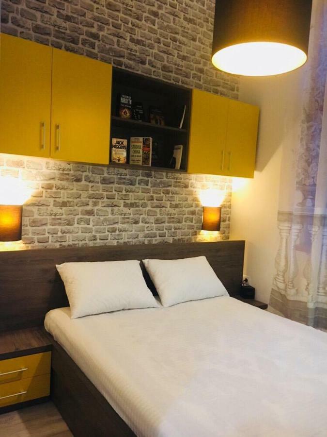 Zen Apartments Oradea Ngoại thất bức ảnh